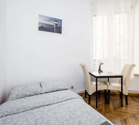 Apartament Pirania Kraków Zewnętrze zdjęcie